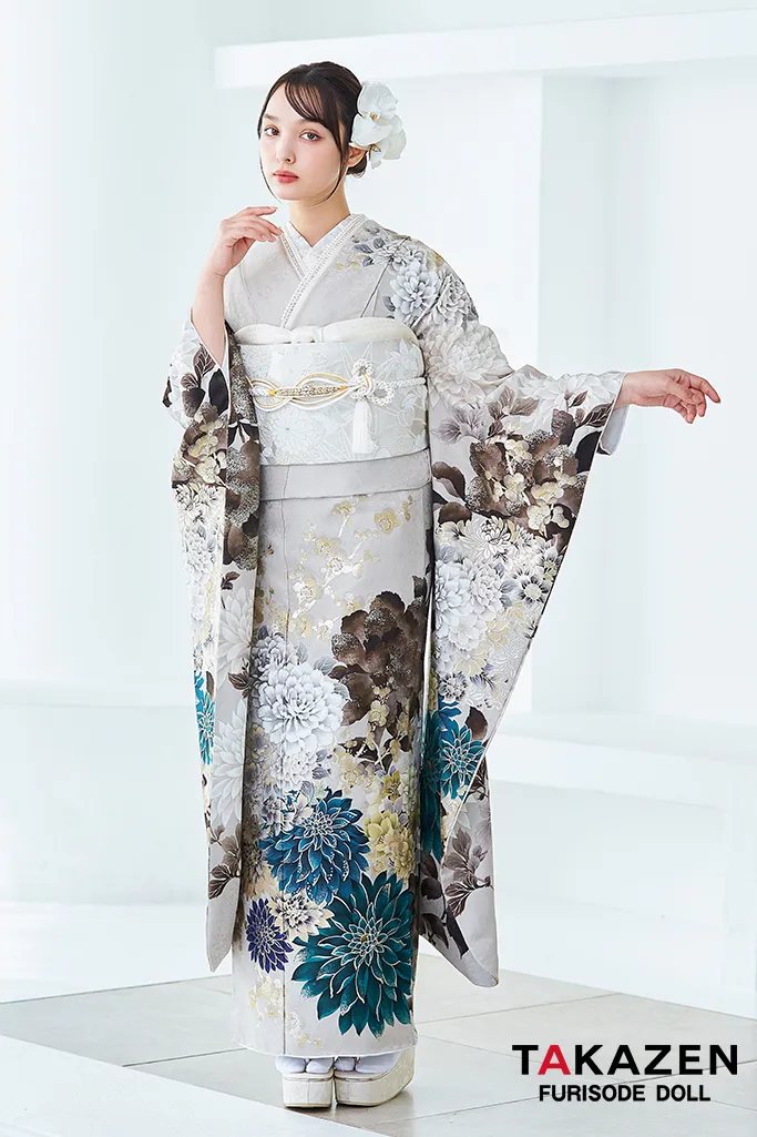 正統派古典　ベージュ/ダスティーカラー　牡丹柄　假屋崎省吾デザイン　スワロフスキー付き　大人っぽい　綺麗め振袖ネットレンタル　LB51
