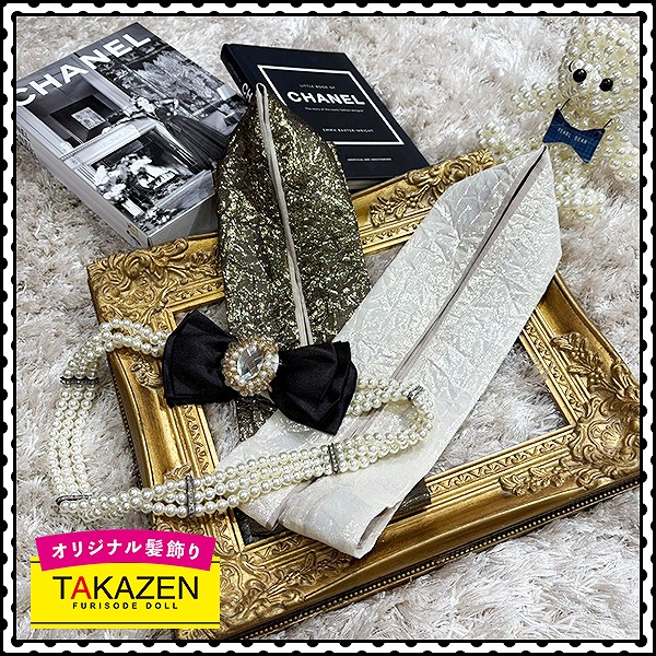 大人気♡ラメ入りおしゃれ重ね衿ネットレンタル　白/ゴールド　キラキラ　目立つ　綺麗