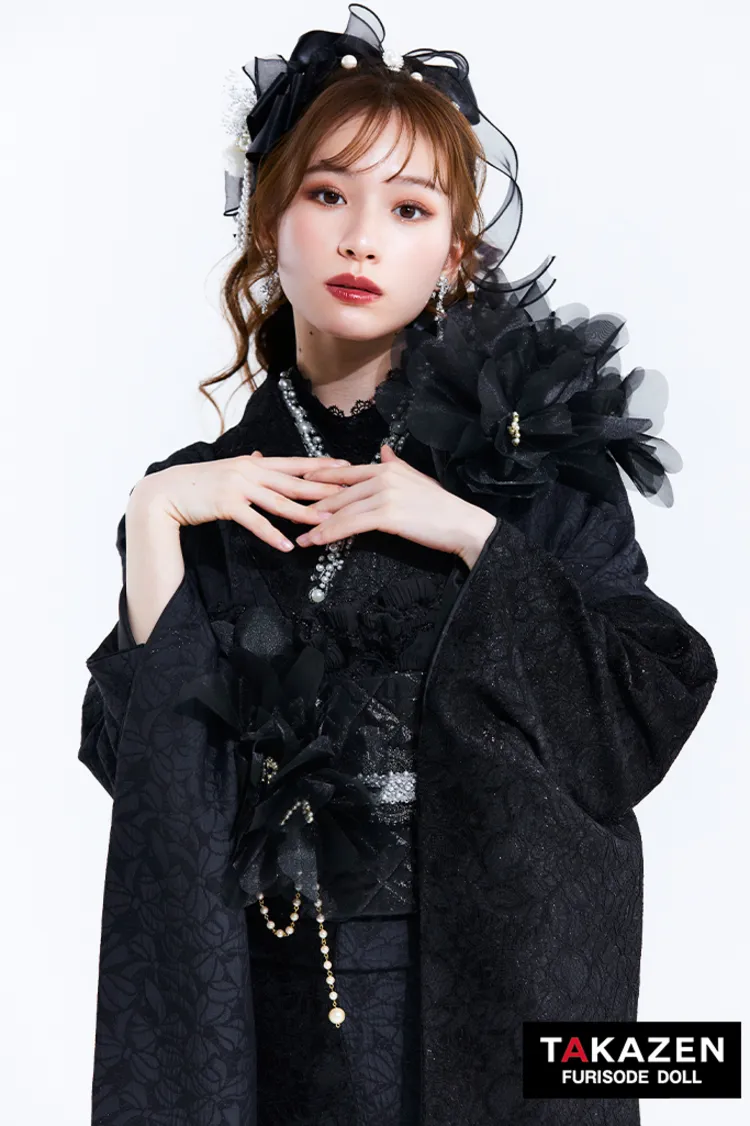 ヘップバーンchouchou　黒/オールブラック　かわいい　シフォンのお花付き/レース　異素材　人とかぶらない　エレガント　地雷系振袖ネットレンタル　白宮みずほ　27019