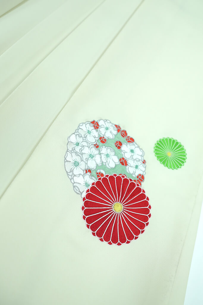 柄小さめおしゃれ袴ネットレンタル(かわいい花柄)　白/赤/グリーン(緑色)　R32018