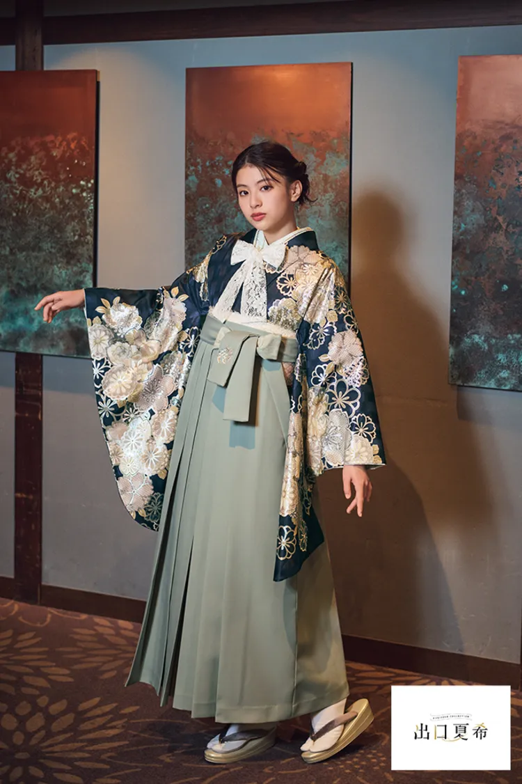 出口夏希ブランド袴ネットレンタル　正統派古典　ネイビー　古典柄　和モダン　お洒落なコーディネート　R26083