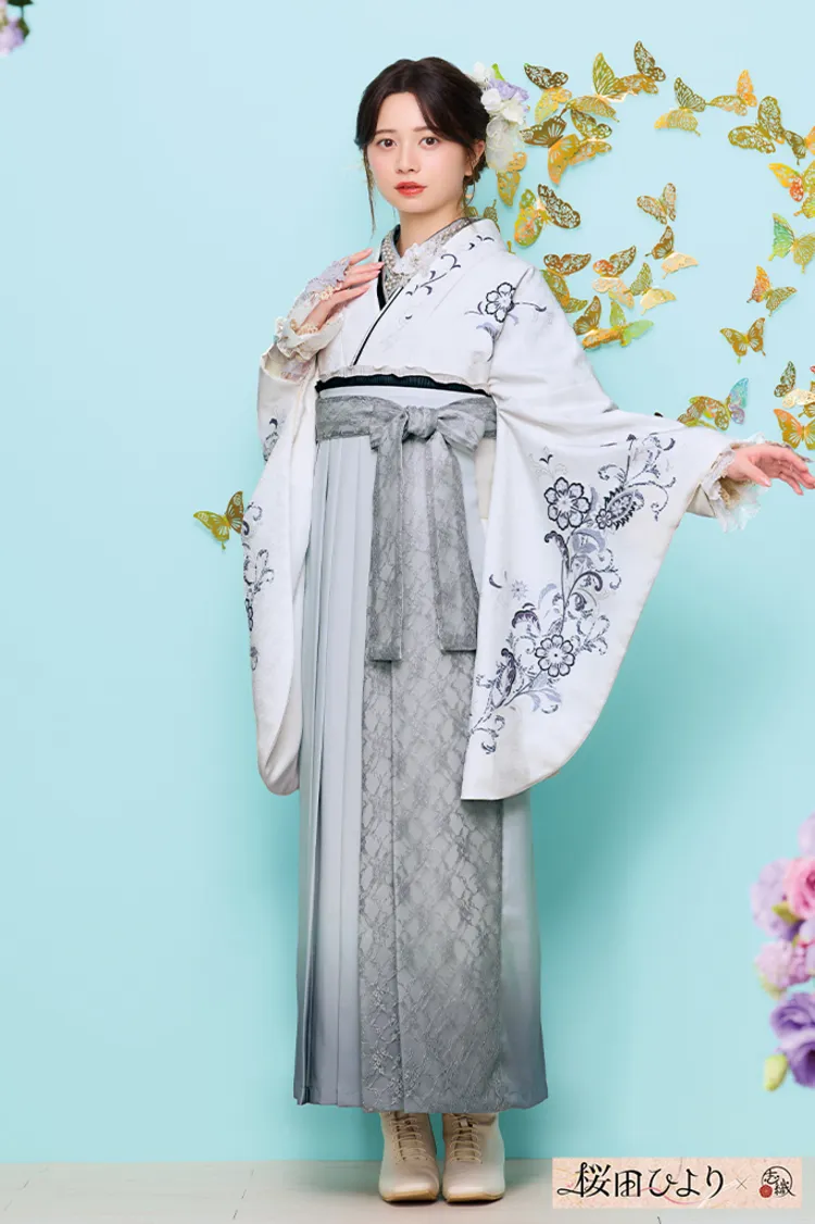 桜田ひよりブランド袴ネットレンタル　ヴィンテージスタイル　ライトグレー/ニュアンスカラー　シンプル　クール　ブーツスタイル　R26093