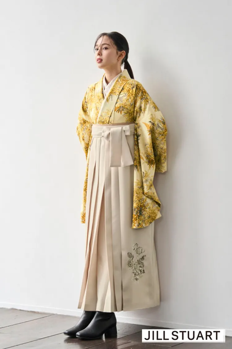 JILL STUARTブランド袴ネットレンタル　ヴィンテージスタイル　イエロー　ミモザ　きれいめ　大人っぽい　お洒落　ブーツコーデ　R27020