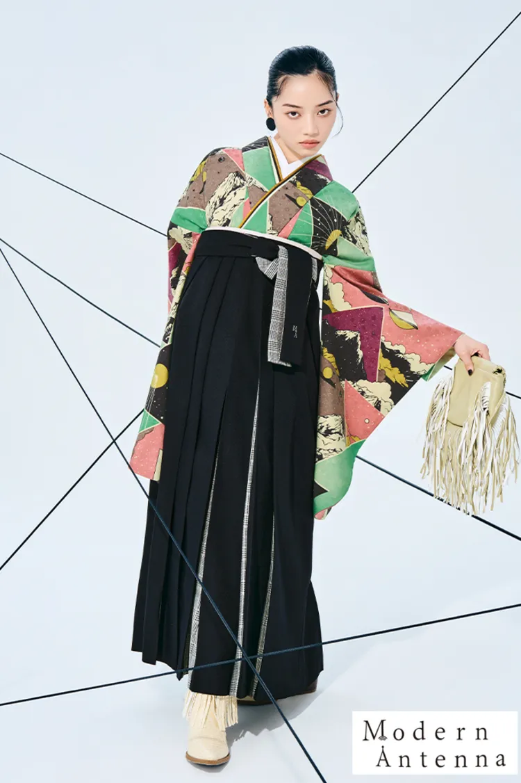 モダンアンテナブランド袴ネットレンタル　オレンジ　トライアングル　レトロ　幾何学模様　人と被らない袴　ブーツスタイル　R27041