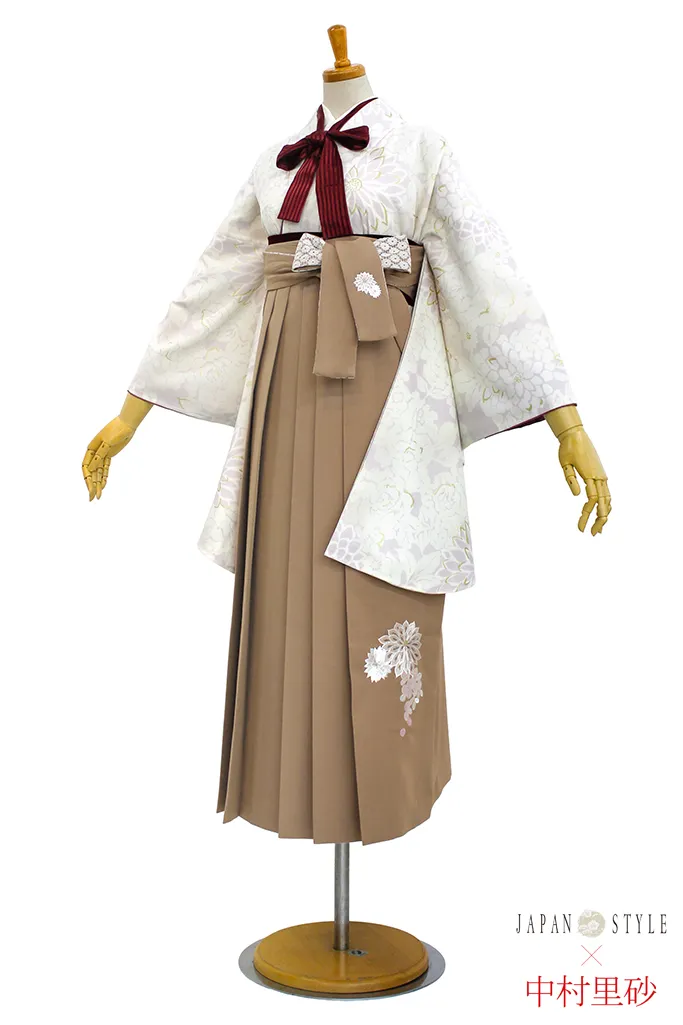 JAPAN STYLE×中村里砂袴ネットレンタル　白/薄ピンク　菊柄　シンプル　かわいい　淡い色　組み合わせ自由　くすみ系　上品　　R22013