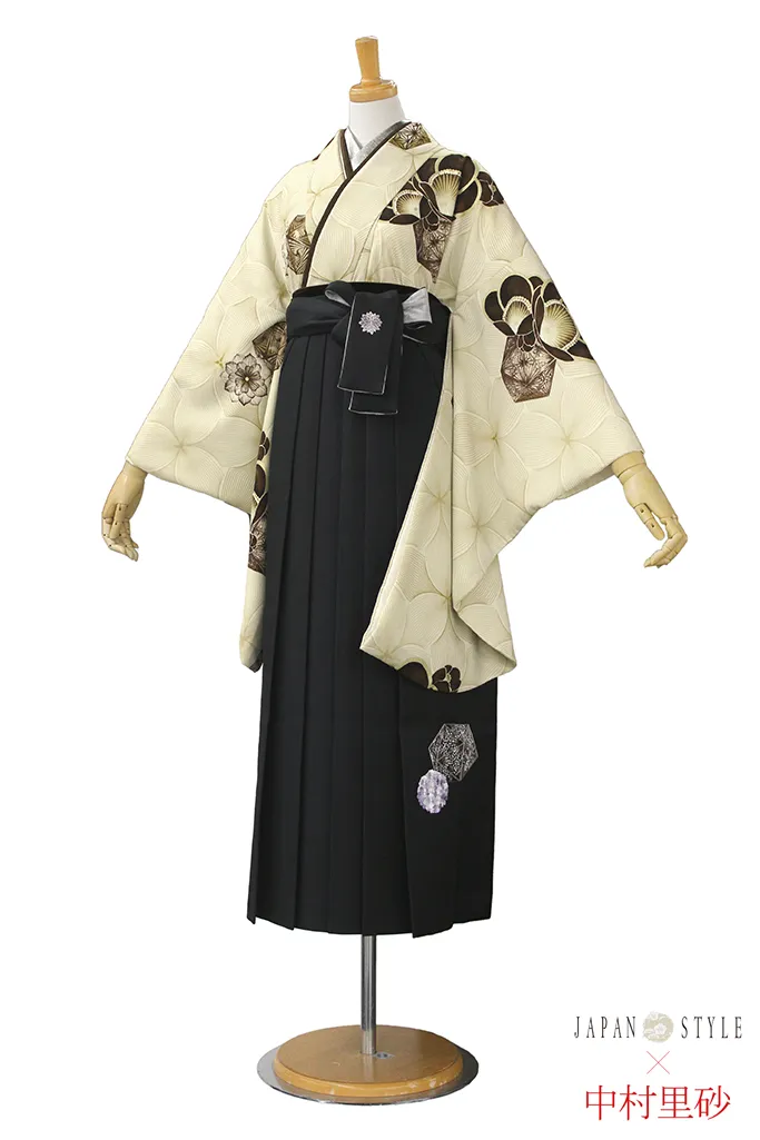 JAPAN STYLE×中村里砂ブランド袴ネットレンタル　ベージュ/アイボリー　梅柄　可愛らしい　スモーキーカラー　上品　R24050