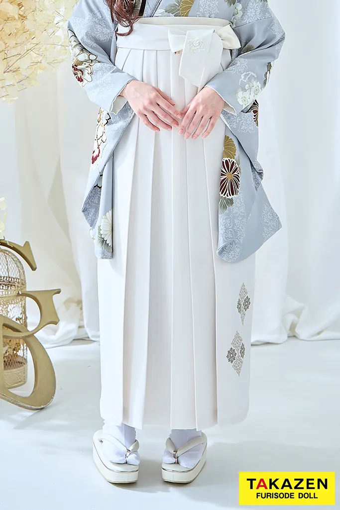 くすみカラー古典　ライトグレー/ニュアンスカラー　牡丹柄/菊柄　清楚　大人っぽい　おしとやか　綺麗系　くすみ系　袴ネットレンタル　R26024