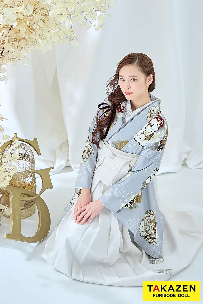 くすみカラー古典　ライトグレー/ニュアンスカラー　牡丹柄/菊柄　清楚　大人っぽい　おしとやか　綺麗系　くすみ系　袴ネットレンタル　R26024