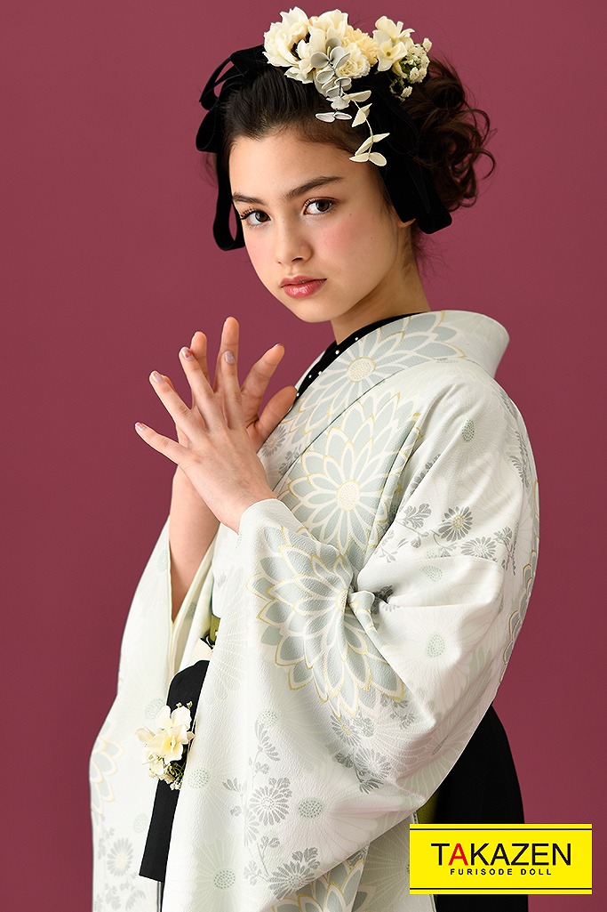 くすみカラー古典　菊柄　シンプル/白/薄黄緑　おしゃれ　大正ロマン風　　大人っぽい　人気　薄い色袴ネットレンタル　ブリッジマン遊七　K22006