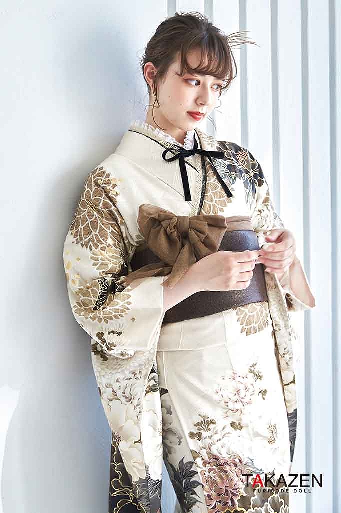 くすみカラーガーリー　ベージュ/グレー　古典柄/牡丹柄　大人っぽい　華徒然×吉木千紗都振袖　木下エリカ　LB12