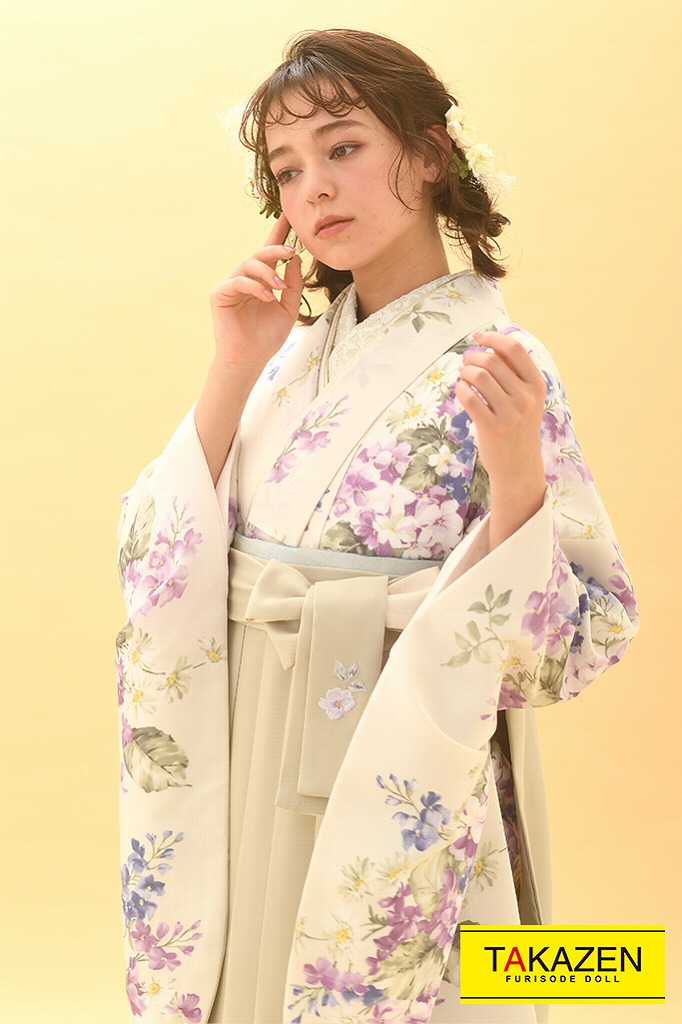 おしゃれニュアンスカラー袴ネットレンタル(同系色コーデ)　薄ベージュ/やわらかい色　K23002