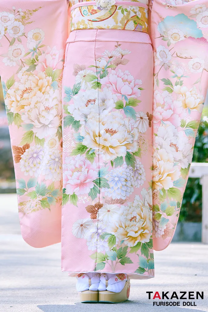 正統派古典　ピンク/淡い色　牡丹柄　はんなり　上品　綺麗系　大柄　かわいい振袖ネットレンタル　LB48