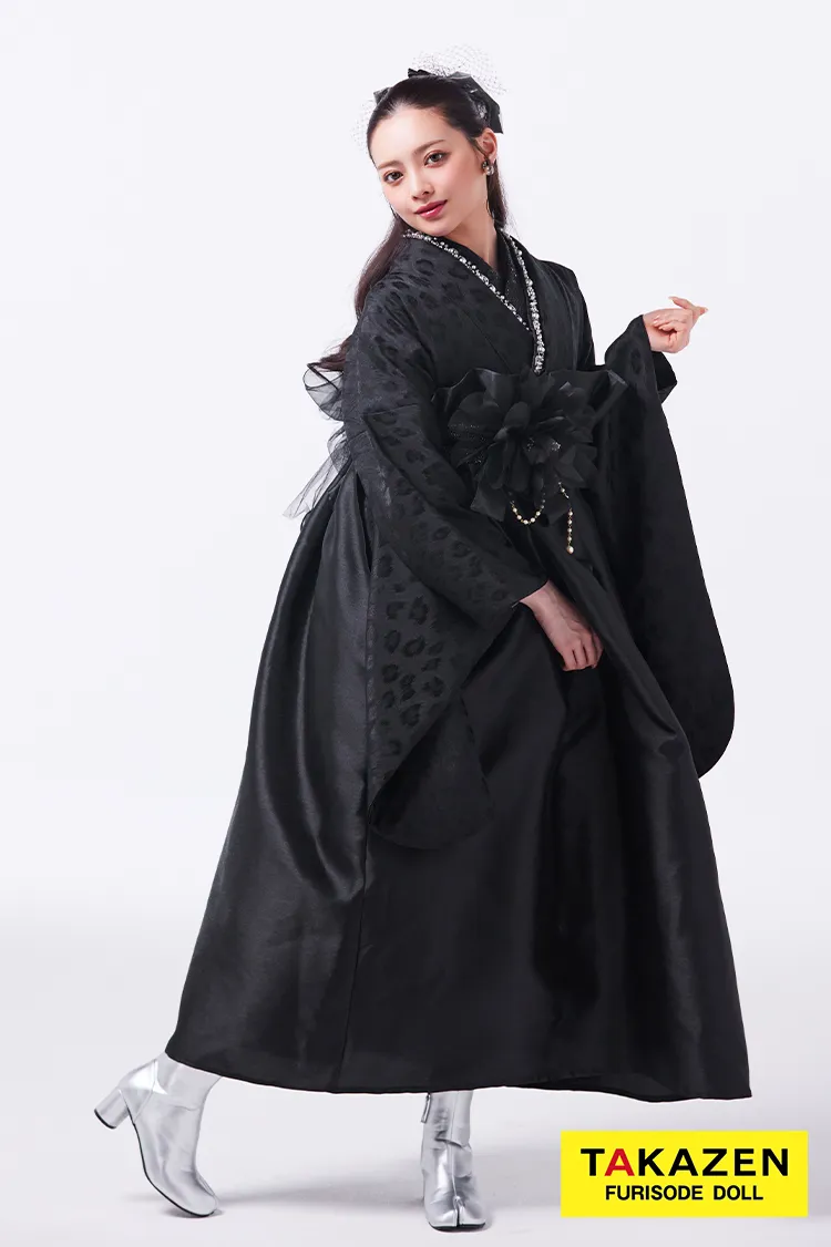 最新作ヘップバーン袴ネットレンタル　黒　ヒョウ柄　大人っぽい　かっこいい　おしゃれ　MODE　ブーツコーデ　Shiho　LH29
