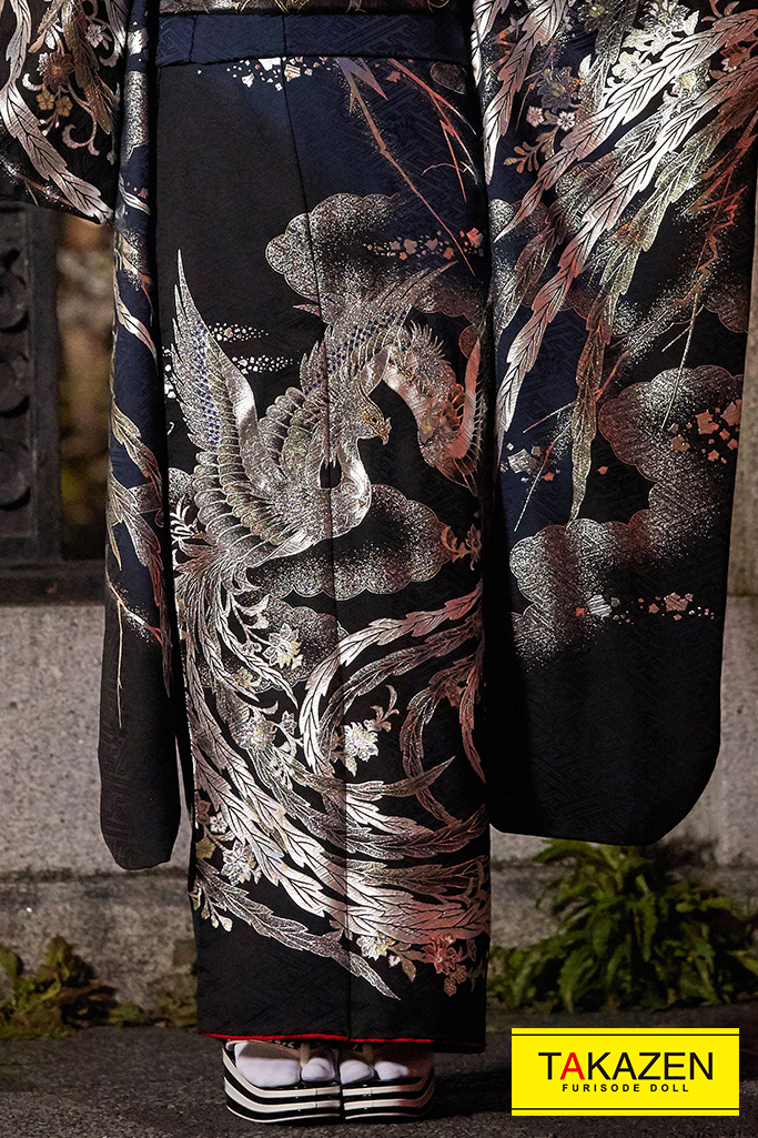 ジャパンモード　黒/シルバー(銀色)　龍柄　桂由美プレミアム振袖ネットレンタル　高級金彩刺繍　カッコイイ　K254