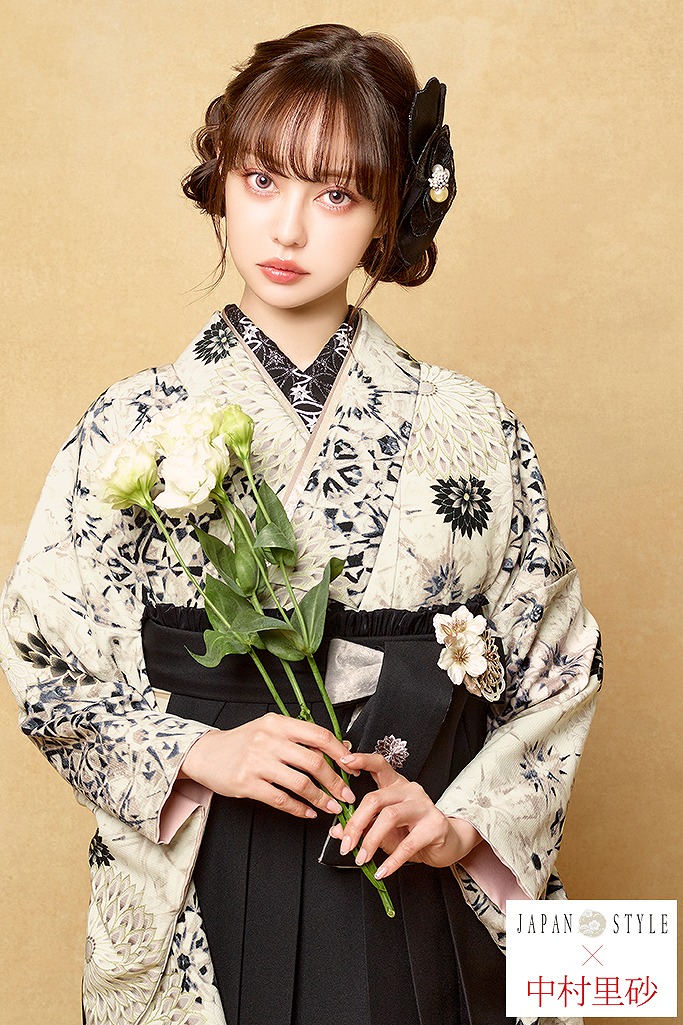 JAPAN STYLE×中村里砂ブランド袴ネットレンタル　アイボリー/ネイビー　菊柄　大人っぽかわいい　上品　清楚　R24051