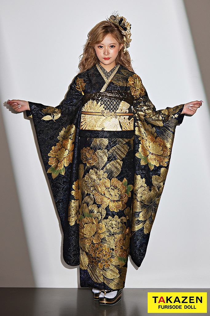 かっこいい系　黒/金/ゴールド　牡丹柄　派手　人気　大人っぽい　綺麗系振袖　ギャル　渋い　グラマラス　聖菜　32110