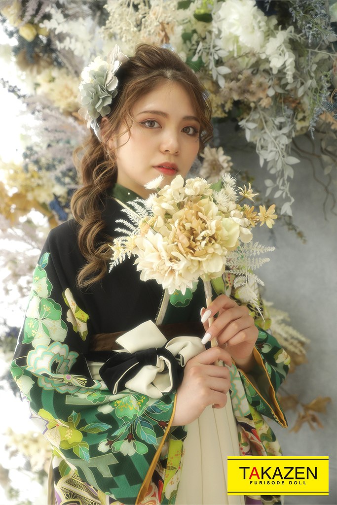 正統派古典　　グリーン(緑色)/黄　古典柄　個性的　今田美桜　袴ネットレンタル　華やか　上品　　K22039