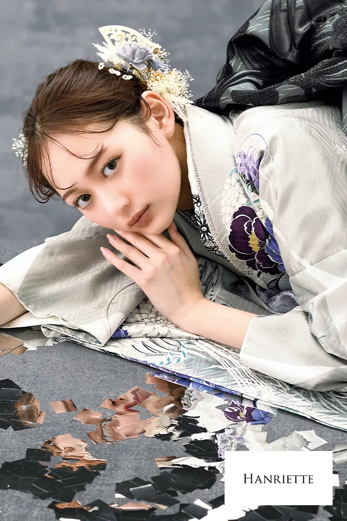 正統派古典　ライトグレー/ニュアンスカラー　牡丹柄　くすみ系　大人っぽい　きれいめ振袖ネットレンタル　K1207