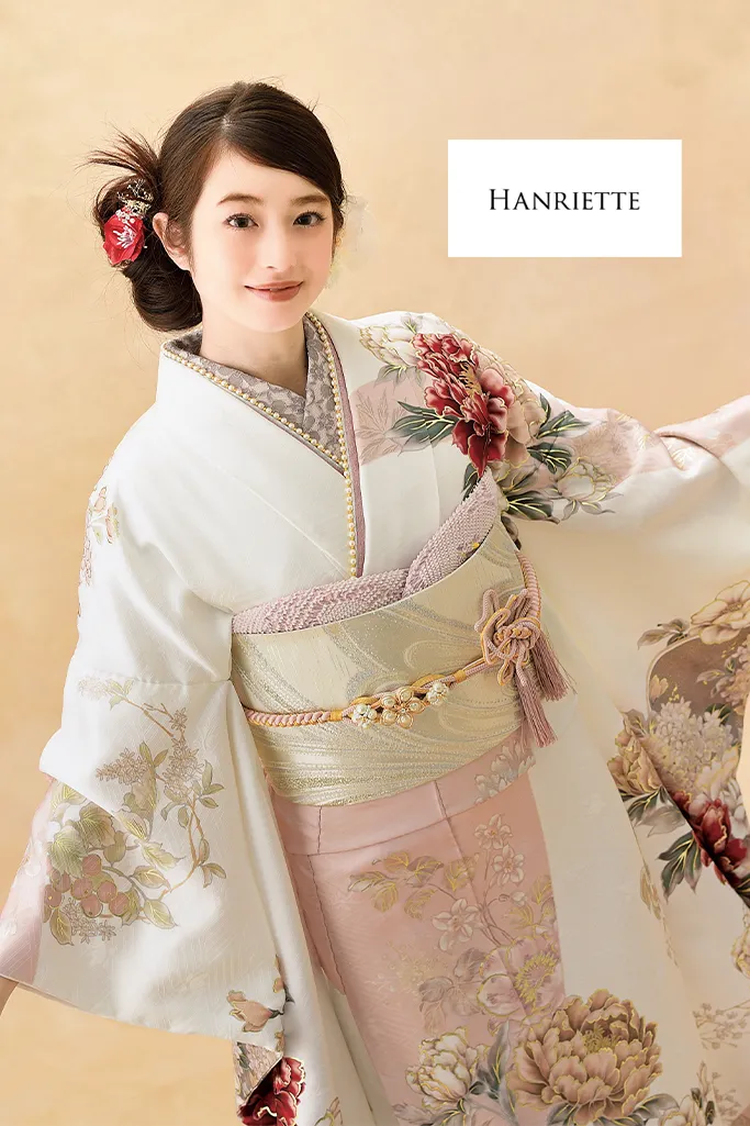 正統派古典　薄ピンク/淡い色　牡丹柄　くすみ系　かわいい　やわらかい印象　おしとやか振袖ネットレンタル　K1208