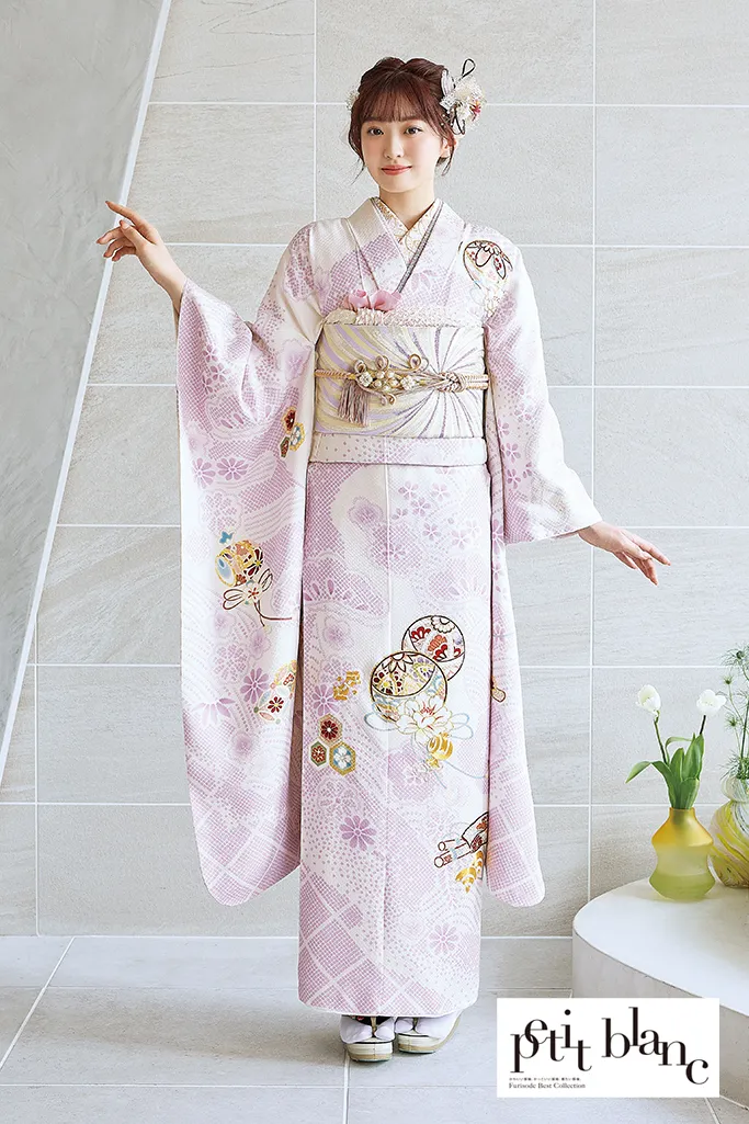 正統派古典　ピンク/淡い色　鞠柄　絞り風　かわいい　上品　はんなり　おしとやか振袖ネットレンタル　K1210