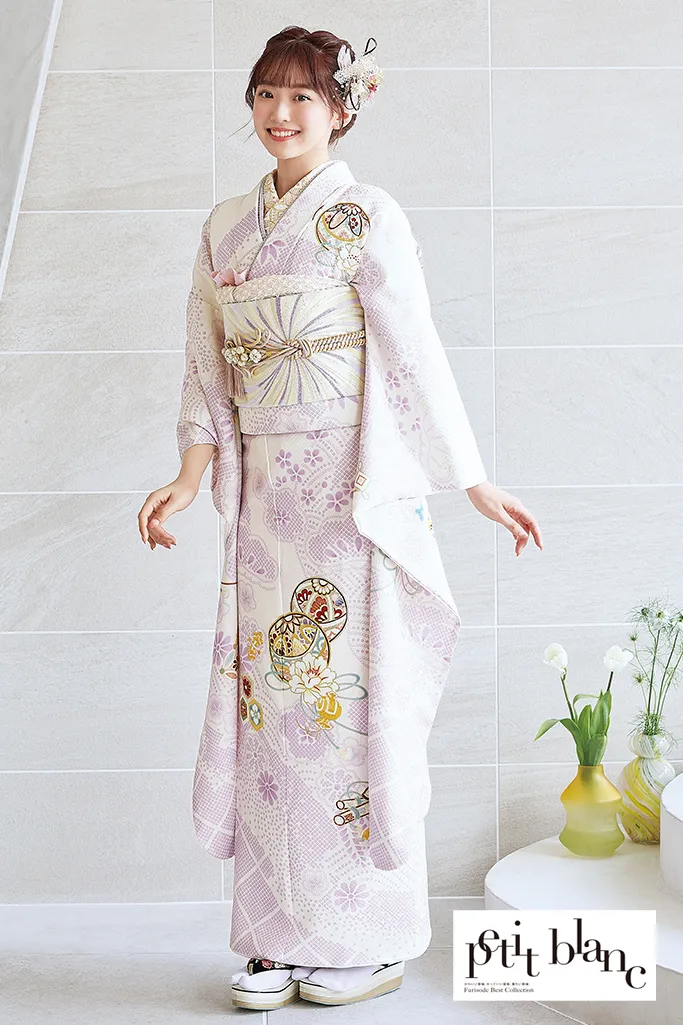 正統派古典　ピンク/淡い色　鞠柄　絞り風　かわいい　上品　はんなり　おしとやか振袖ネットレンタル　K1210