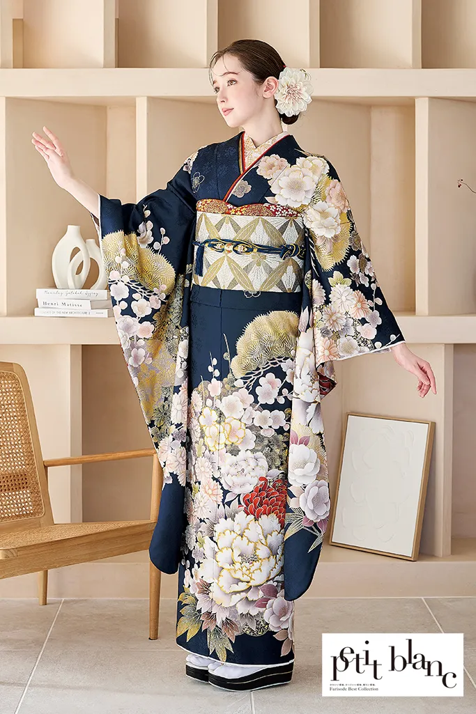正統派古典　ネイビー/紺色　牡丹柄　大人っぽい　きれいめ　上品　定番　人気　高級感のある振袖ネットレンタル　K1212