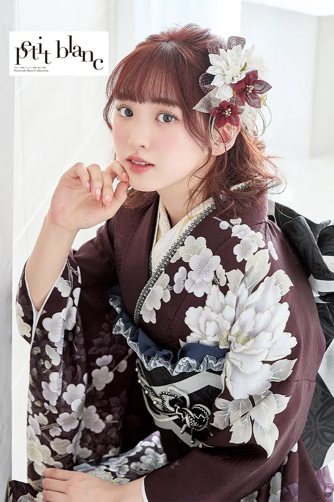 正統派古典　あずき色/茶色　牡丹柄　珍しい色　大人っぽい　綺麗系　上品　おしとやか　振袖ネットレンタル　K1215