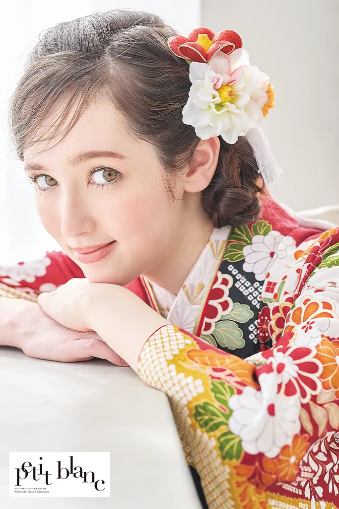 正統派古典　赤/赤地　藤の花/菊柄　清楚　定番　人気　上品　はんなり　柄小さめ振袖ネットレンタル　K1218