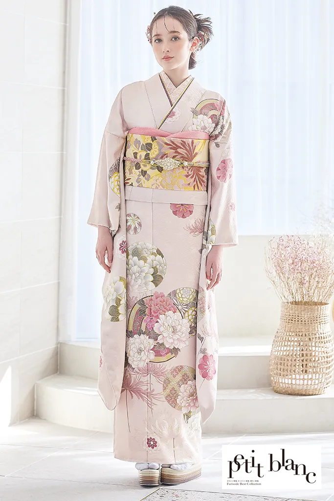 正統派古典　ピンク/淡い色　牡丹柄　かわいい　はんなり　上品　おしとやか　清楚振袖ネットレンタル　K1224