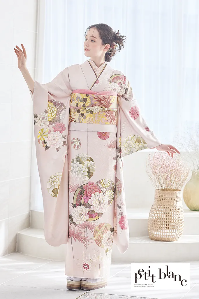 正統派古典　ピンク/淡い色　牡丹柄　かわいい　はんなり　上品　おしとやか　清楚振袖ネットレンタル　K1224