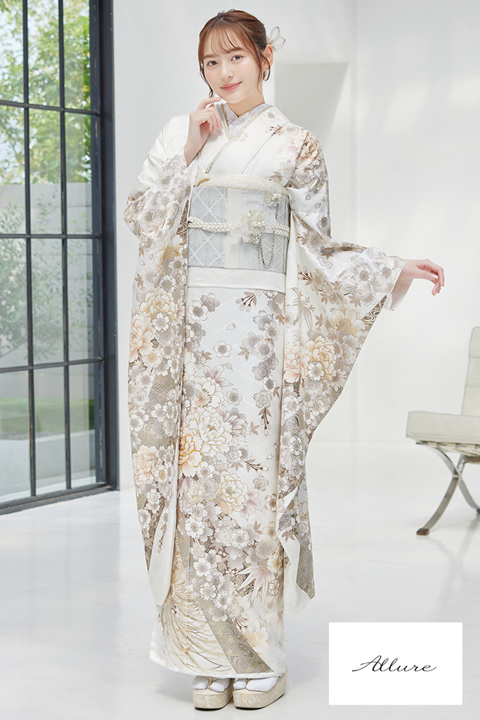 正統派古典　白地　熨斗柄/牡丹柄/乱菊　シンプル　綺麗系　華やか　上品　おしとやか振袖ネットレンタル　K1240