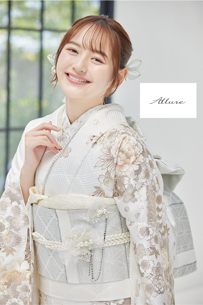 正統派古典　白地　熨斗柄/牡丹柄/乱菊　シンプル　綺麗系　華やか　上品　おしとやか振袖ネットレンタル　K1240