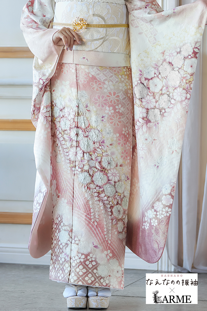 なえなのの振袖×LARME　ピンク　辻が花/藤　正統派古典　かわいい　綺麗系　華やか　上品　ラメ入り生地振袖ネットレンタル　K1241