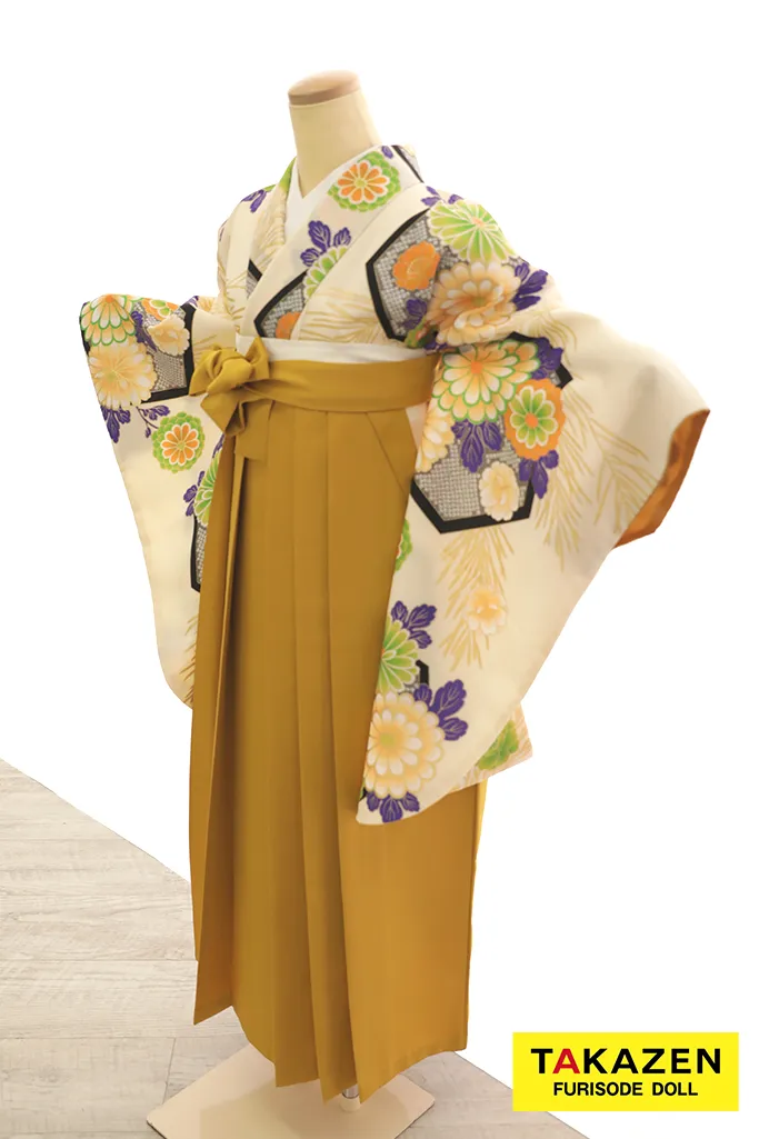 安いレトロ古典袴　アイボリー　和柄　可愛い　モダン　華やかなコーディネート　安い袴ネットレンタル　Y23
