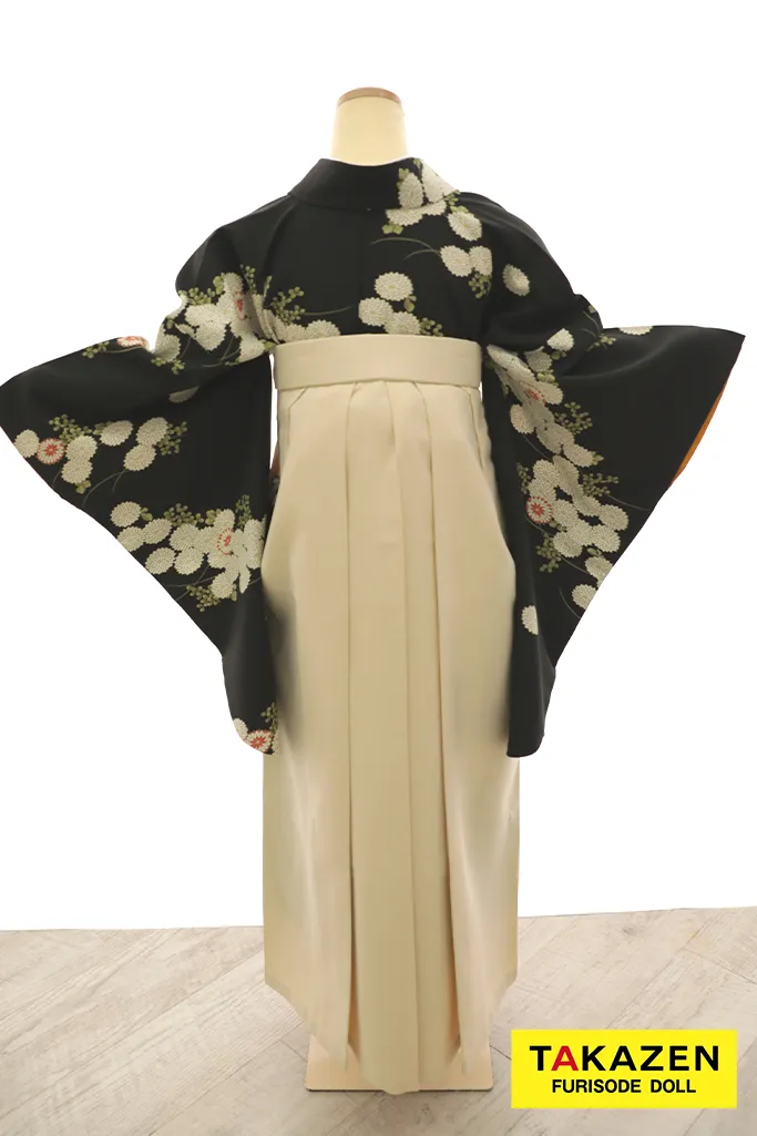 格安古典柄袴　黒　小花柄　シンプル　大人っぽい　おしゃれ　安い袴ネットレンタル　Y26