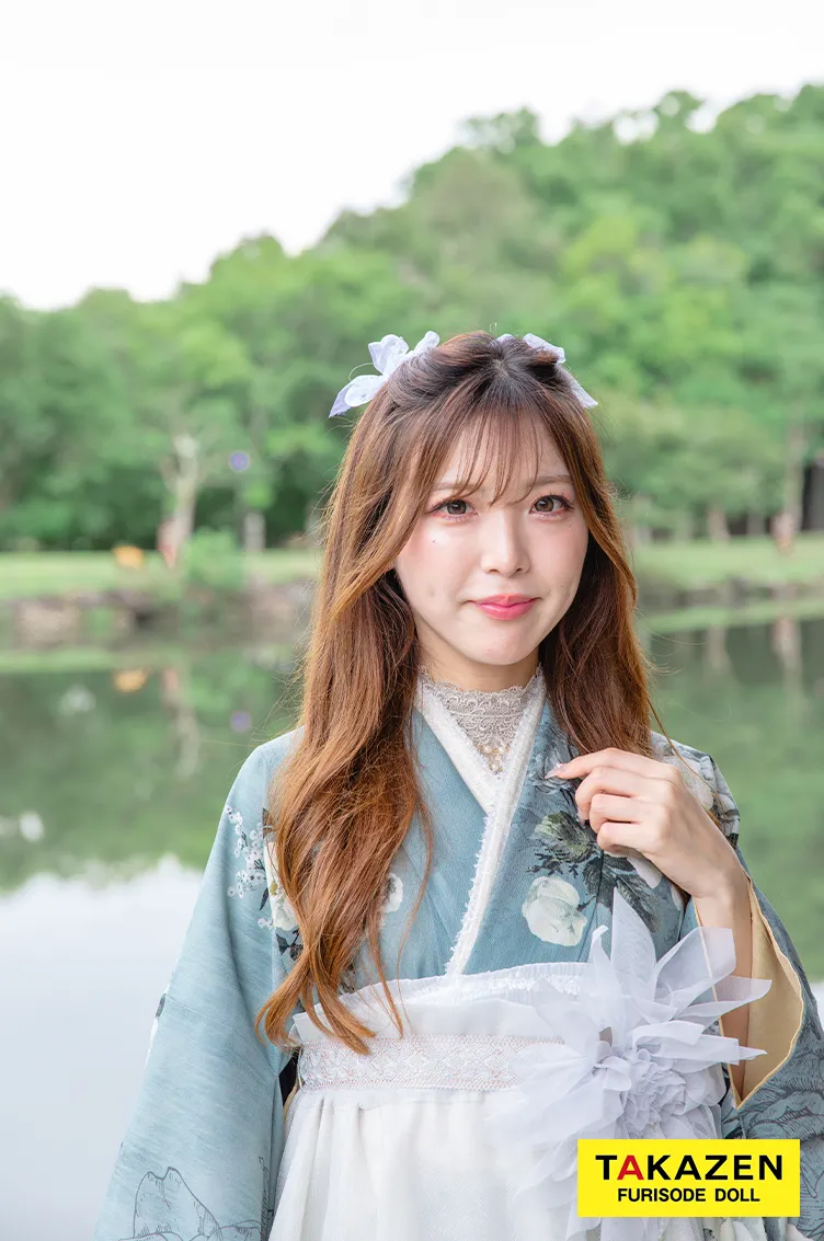 くすみガーリー　緑/モスグリーン　花柄/洋風柄　ドレス袴　オシャレ　スモーキーカラー　フレンチガーリー　ブーツコーデ　JILL STUART(ジルスチュアート)袴ネットレンタル　RY159