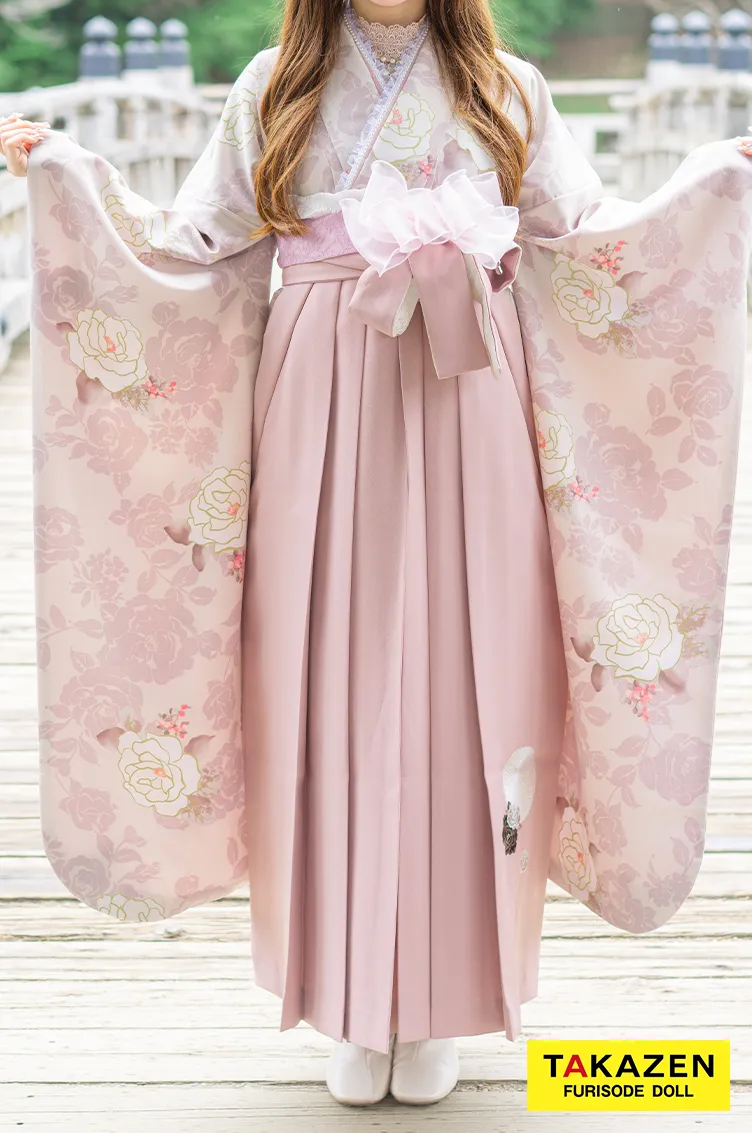 くすみカラーガーリー　ピンク/かわいい　薔薇柄　フェミニン　おしゃれ　かわいい　トレンド袴ネットレンタル　ブーツスタイル　R25008
