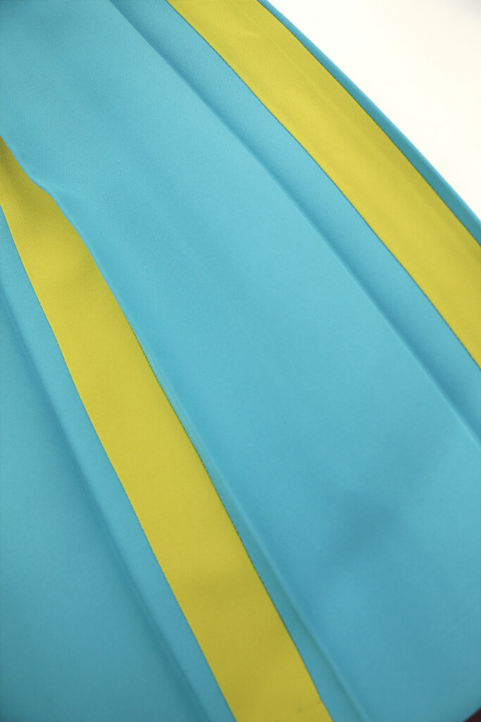 シンプルレトロ　白/黒/シルバー(銀色)/モノトーン　シンプル/ドット柄　個性的袴ネットレンタル　R21030