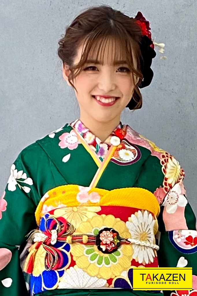 正統派古典　黄/赤/グリーン(緑色)　椿柄　華やか　かわいい古典振袖ネットレンタル　ポップ　　YK0161