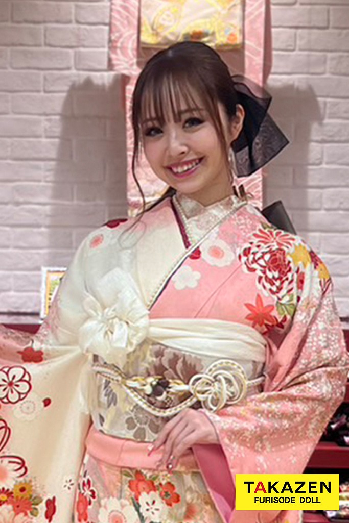 安くてかわいい！正統派古典　白/ピンク　椿柄　おしとやか　ベルベット素材　低身長さんにもおすすめ振袖ネットレンタル　M7