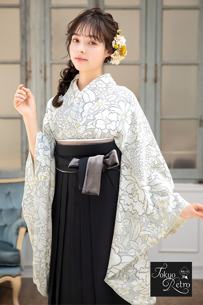 くすみカラーガーリー　グレー/オフカラー　柄小さめ/小花柄/洋花　ブーツスタイル　淡い色　上品　清楚　大人っぽい袴ネットレンタル　R24082