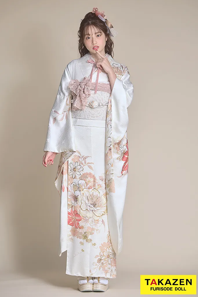 最新作くすみカラーガーリー　白/サーモンピンク/　百合柄　かわいい　すっきり　シンプル　フェミニンな振袖　リボン小物コーデ　葛西杏也菜　26060