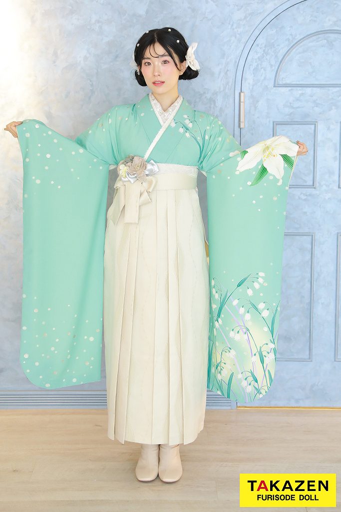 くすみレトロ　水色/ミントブルー　百合柄　シンプル　ミスティカラー　上品　統一感のある着こなし袴ネットレンタル　久留栖るな　GH7