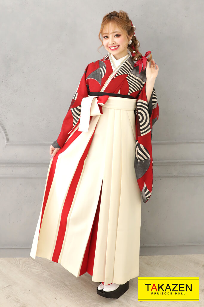 アンティークレトロ　赤/黒　幾何学模様　個性的　おしゃれな着こなし　モダン袴ネットレンタル　R32012