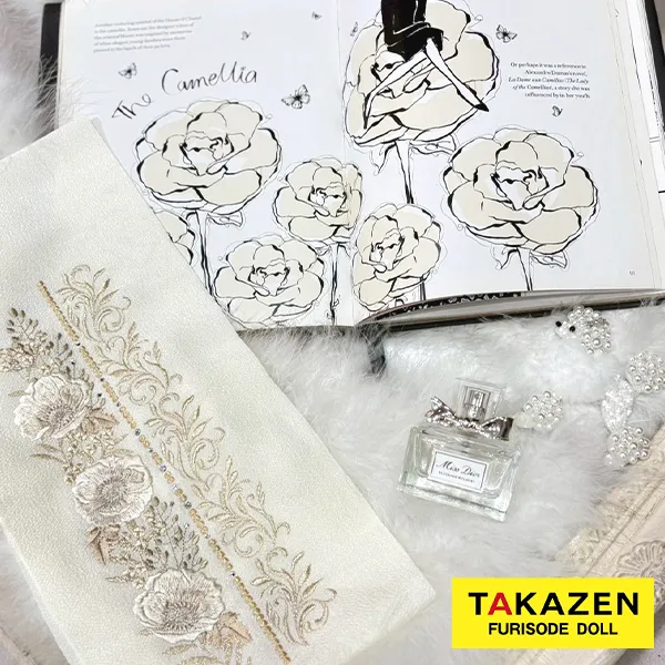 おしゃれ半襟通販　オフホワイト　アネモネ　アンティーク調　きれいめ　半襟70