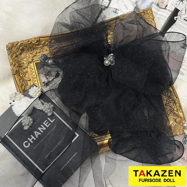 大きいオリジナル髪飾り　黒　レース　かわいい　キラキラチュール　豪華髪飾り通販　オシャレカワイイビジュー付き　帯飾りとしても使える　order58