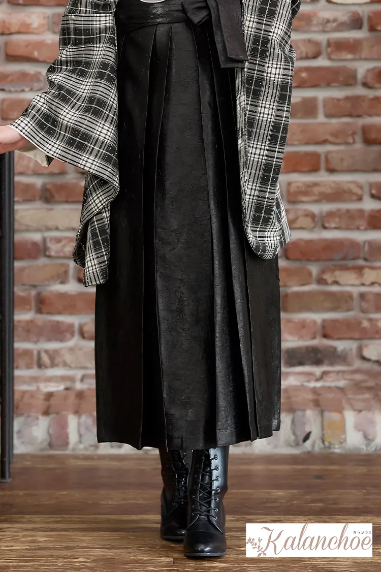 ヴィンテージ袴ネットレンタル　グレー　チェック柄　キラキラストーン付き　個性的　ガーリー　ブーツコーデ　R26080