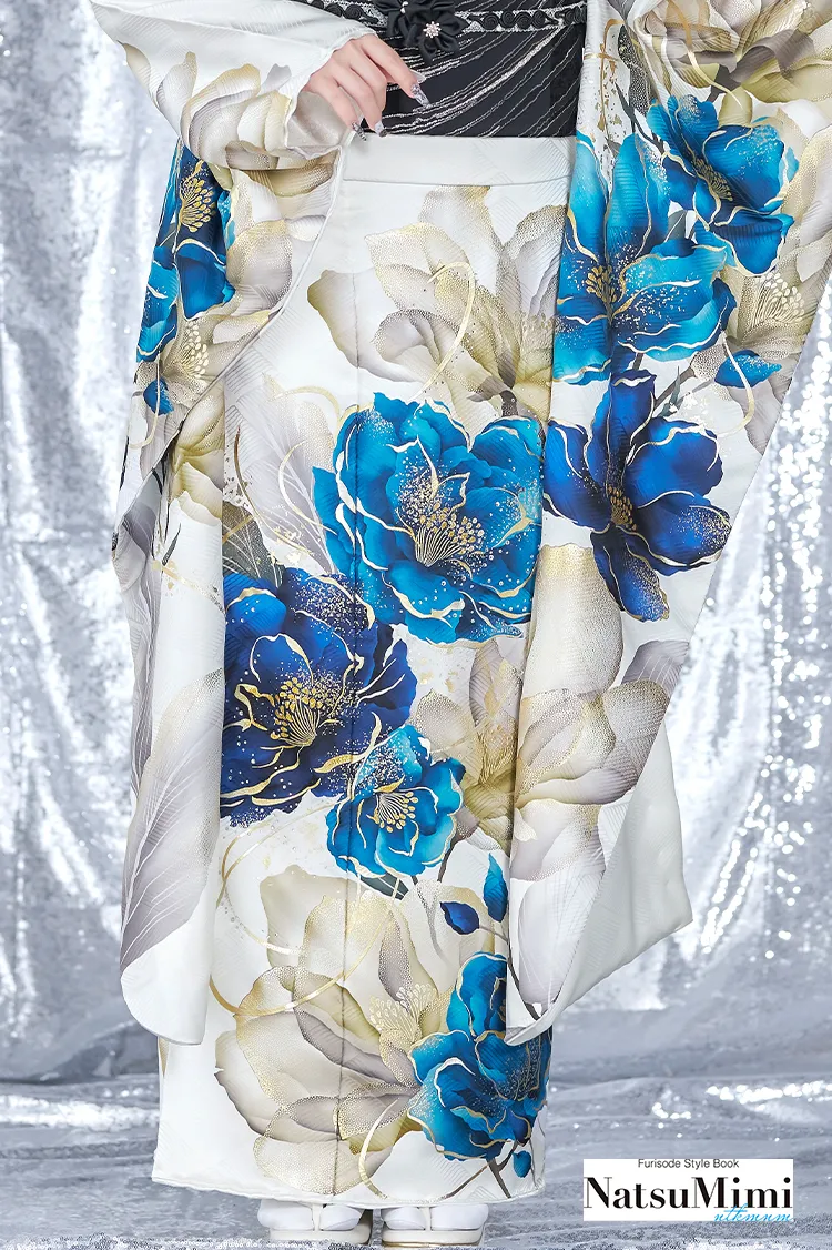 NatsuMimiブランド振袖ネットレンタル　白/青　ボタン柄　モード系　きれいめ　大人っぽい　寒色系　K1279