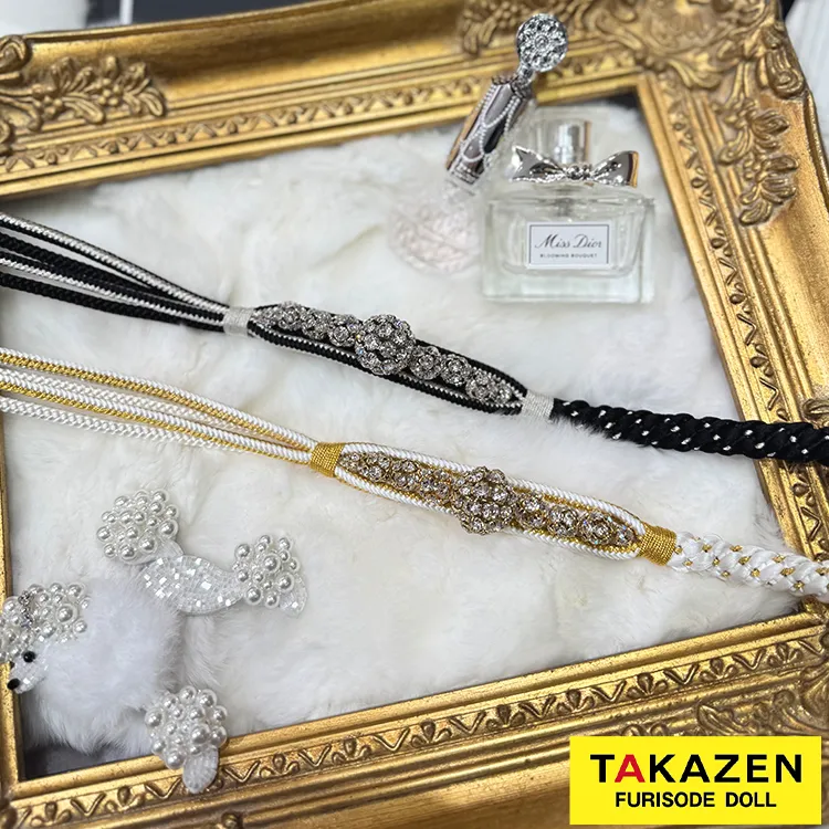 帯締めネットレンタル　　白ゴールド/黒シルバー　スワロフスキー付き　お洒落　キラキラ　目立つ　帯締め60