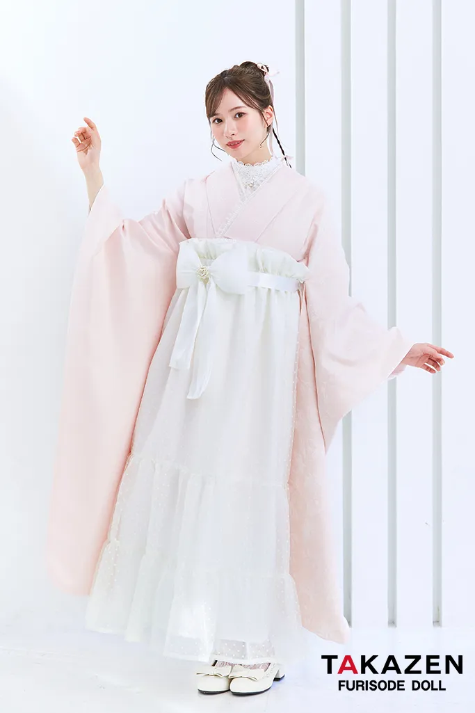 ヴィンテージスタイル袴　ピンク　淡い色　ラメ入り生地/フロッキー生地　おしゃれ　かわいい　リボン付きドレス袴ネットレンタル　白宮みずほ　LH6